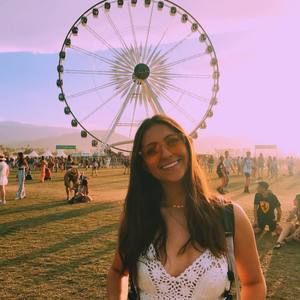 Meet your Posher, Chloe